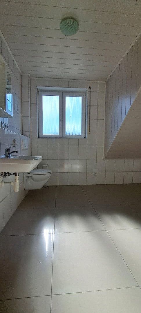 Predaj domu 181 m², pozemok 227 m², Carl-Jacob-Strasse 13, Kaiserslautern-Erfenbach, Porýnie-Falcko Predaj domu 181 m², pozemok 227 m², Carl-Jacob-Strasse 13, Kaiserslautern-Erfenbach, Porýnie-Falcko