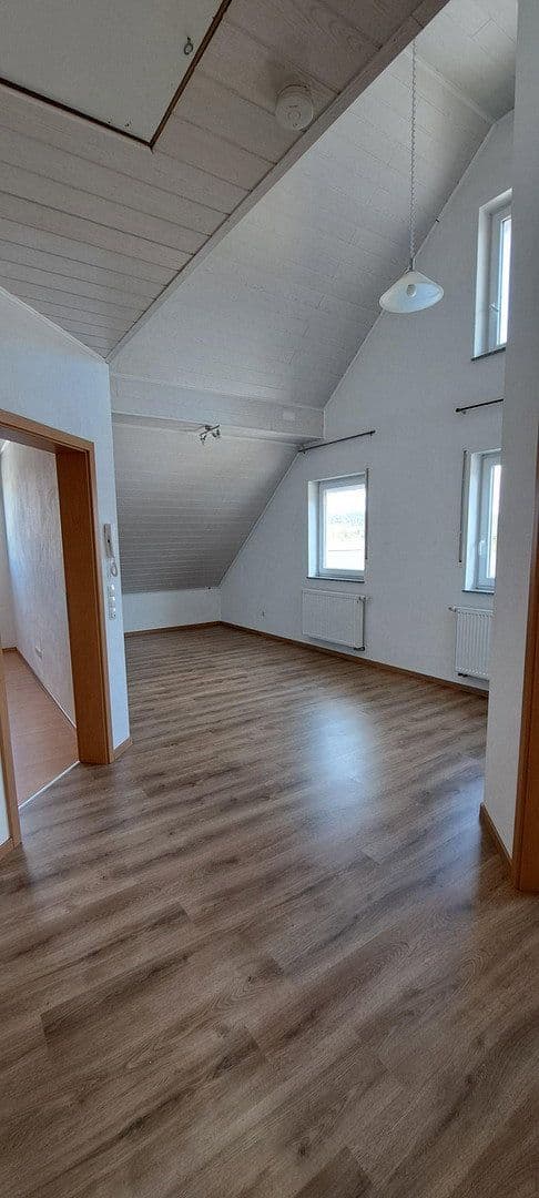 Predaj domu 181 m², pozemok 227 m², Carl-Jacob-Strasse 13, Kaiserslautern-Erfenbach, Porýnie-Falcko Predaj domu 181 m², pozemok 227 m², Carl-Jacob-Strasse 13, Kaiserslautern-Erfenbach, Porýnie-Falcko