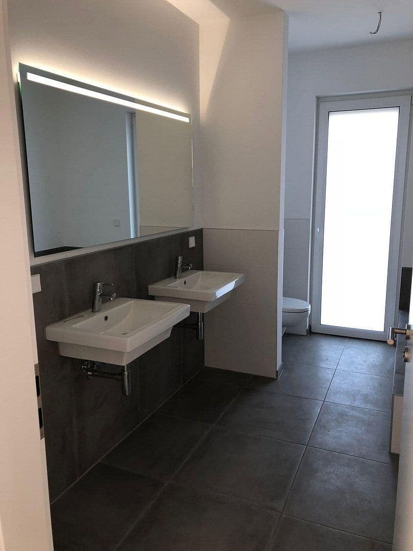 Predaj bytu 6-izbový 108 m², Wolfsburg, Dolné Sasko Predaj bytu 6-izbový 108 m², Wolfsburg, Dolné Sasko