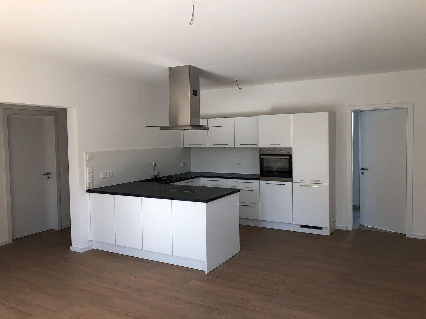 Predaj bytu 6-izbový 108 m², Wolfsburg, Dolné Sasko Predaj bytu 6-izbový 108 m², Wolfsburg, Dolné Sasko
