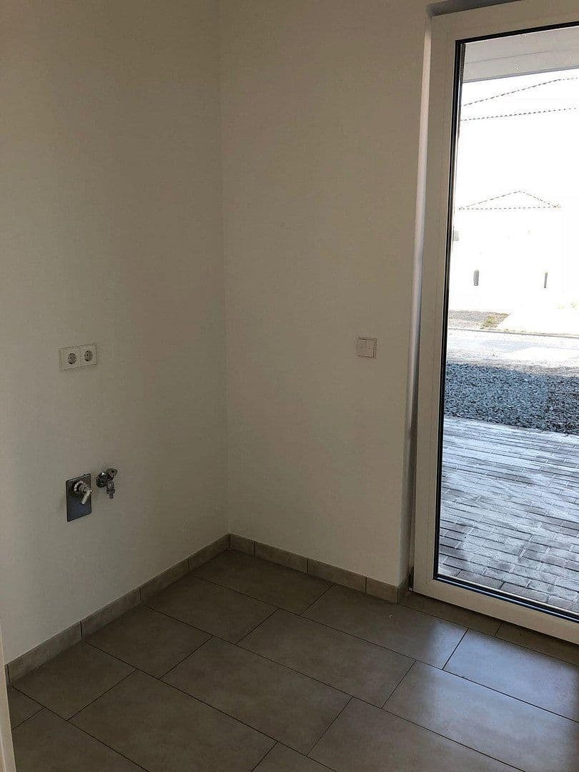 Predaj bytu 6-izbový 108 m², Wolfsburg, Dolné Sasko Predaj bytu 6-izbový 108 m², Wolfsburg, Dolné Sasko