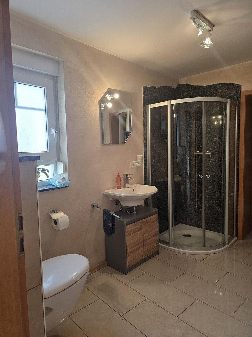 Predaj domu 176 m², pozemok 490 m², Speyerer Straße 23, Römerberg, Porýnie-Falcko Predaj domu 176 m², pozemok 490 m², Speyerer Straße 23, Römerberg, Porýnie-Falcko