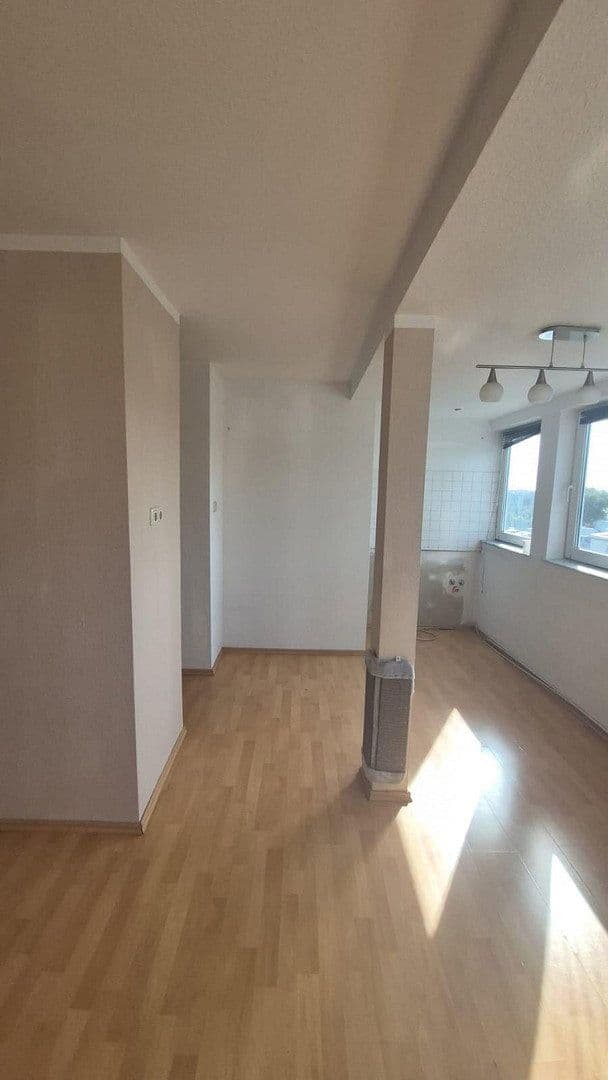 Predaj domu 220 m², pozemok 321 m², Kölner Straße 185, Frechen, Severné Porýnie - Westfálsko Predaj domu 220 m², pozemok 321 m², Kölner Straße 185, Frechen, Severné Porýnie - Westfálsko