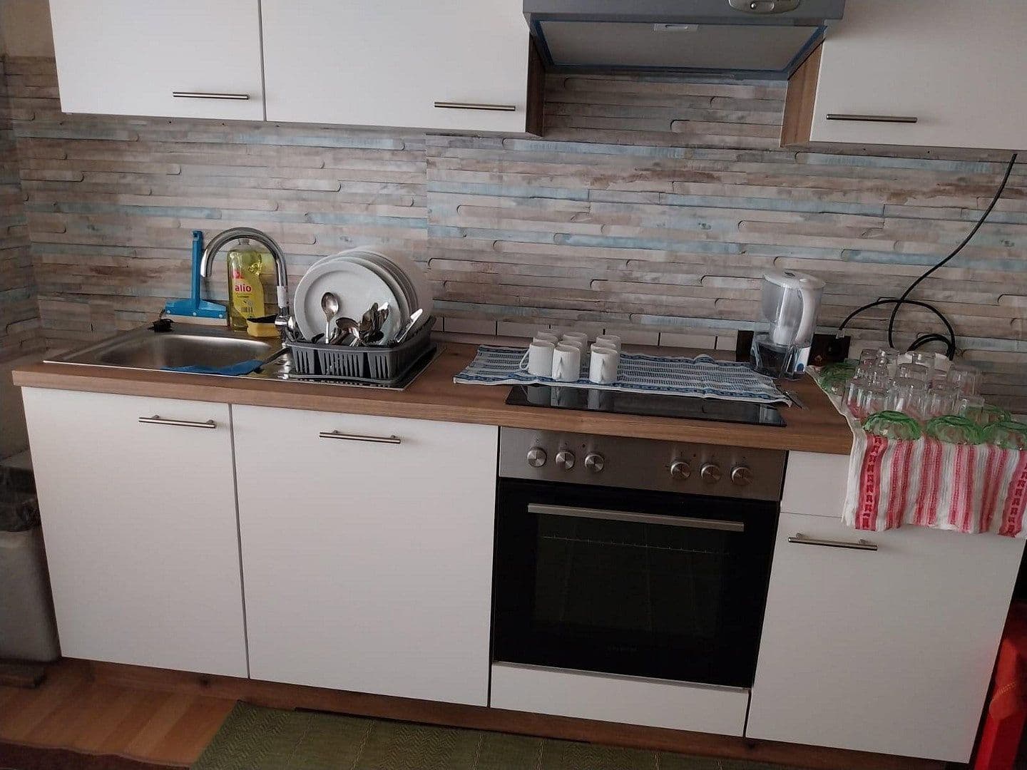 Predaj domu 220 m², pozemok 321 m², Kölner Straße 185, Frechen, Severné Porýnie - Westfálsko Predaj domu 220 m², pozemok 321 m², Kölner Straße 185, Frechen, Severné Porýnie - Westfálsko