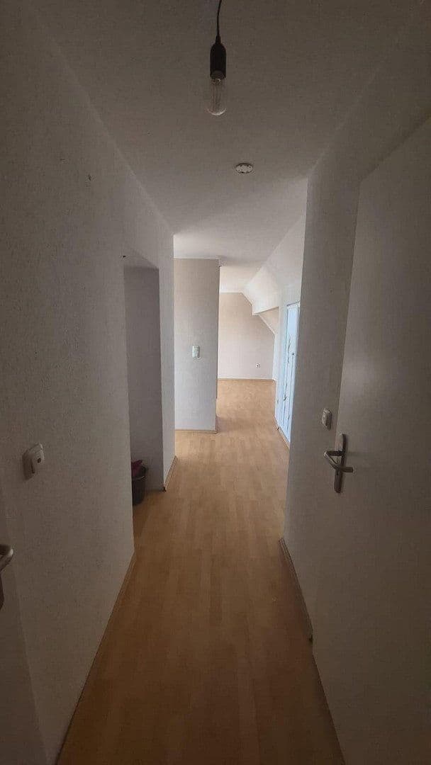 Predaj domu 220 m², pozemok 321 m², Kölner Straße 185, Frechen, Severné Porýnie - Westfálsko Predaj domu 220 m², pozemok 321 m², Kölner Straße 185, Frechen, Severné Porýnie - Westfálsko