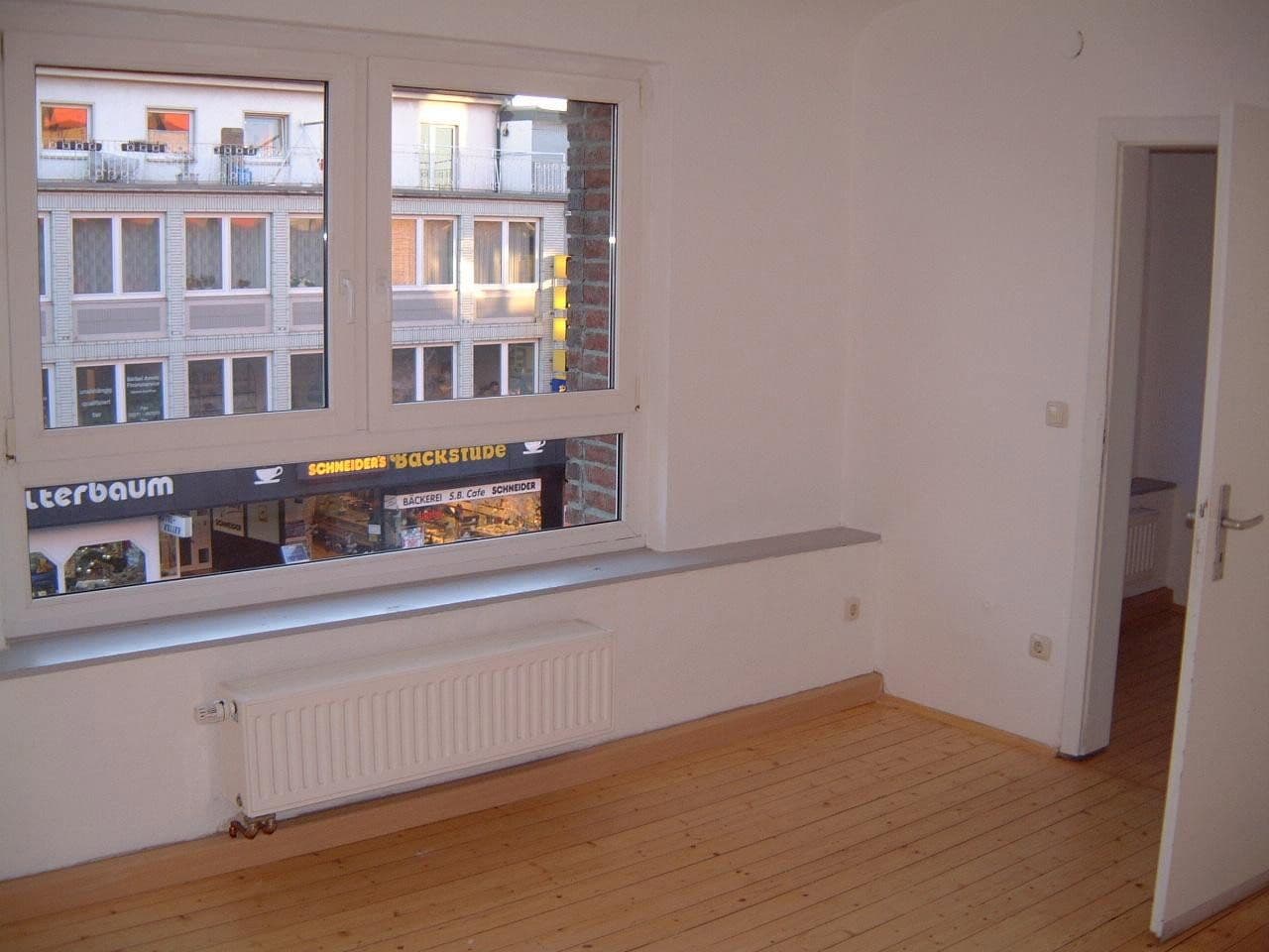 Predaj domu 500 m², pozemok 256 m², Kölner Straße 3, Bergheim, Severné Porýnie - Westfálsko Predaj domu 500 m², pozemok 256 m², Kölner Straße 3, Bergheim, Severné Porýnie - Westfálsko