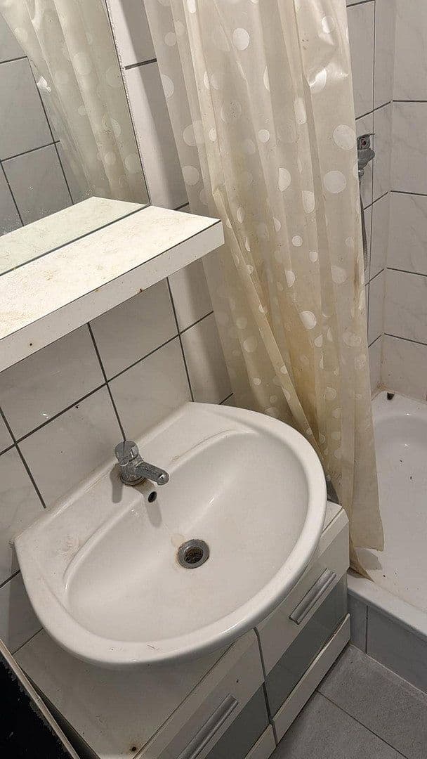 Predaj domu 500 m², pozemok 256 m², Kölner Straße 3, Bergheim, Severné Porýnie - Westfálsko Predaj domu 500 m², pozemok 256 m², Kölner Straße 3, Bergheim, Severné Porýnie - Westfálsko