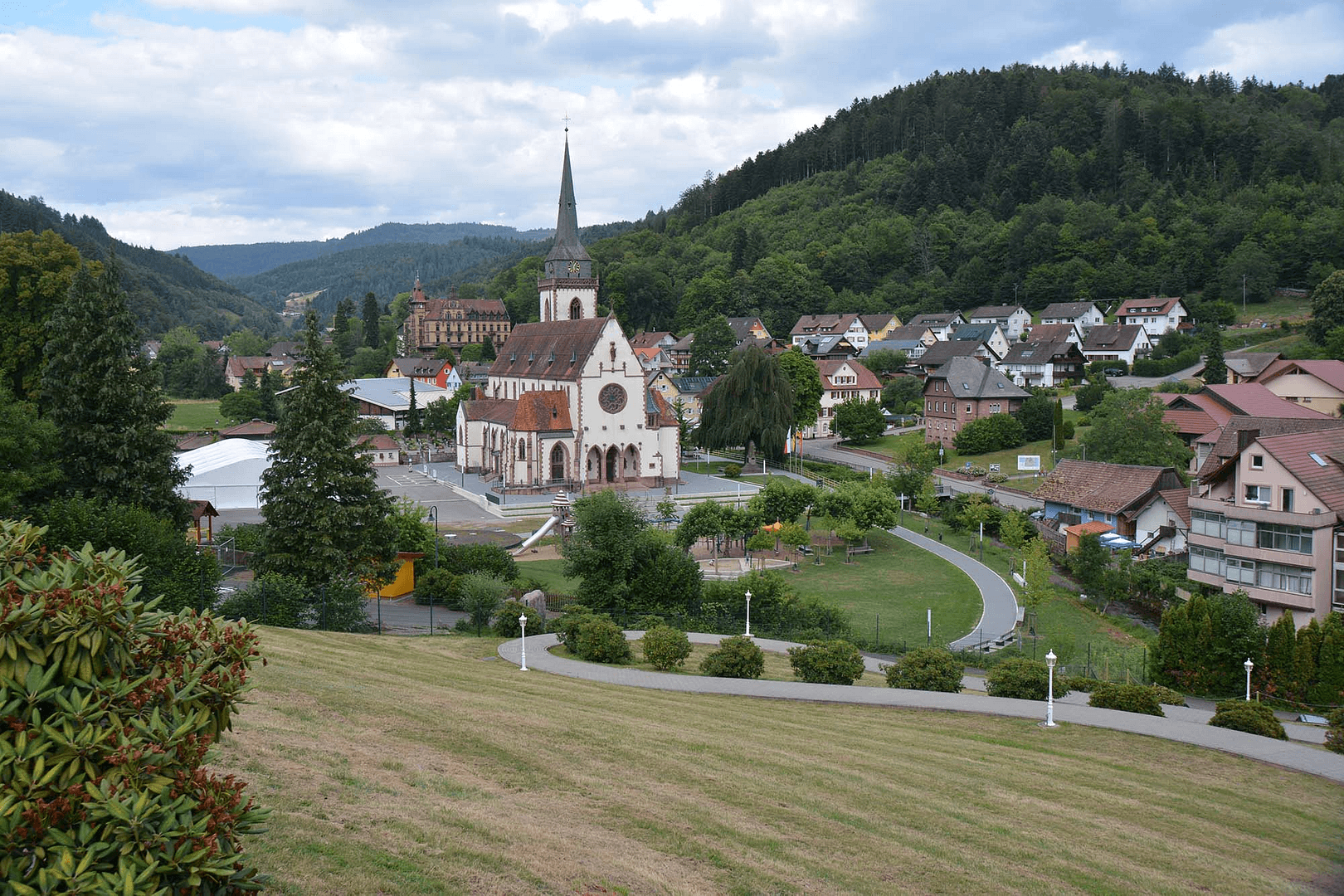 Prenájom bytu 3-izbový 94 m², Im Dorf 100B, Nordrach, Bádensko-Wurttembersko Prenájom bytu 3-izbový 94 m², Im Dorf 100B, Nordrach, Bádensko-Wurttembersko