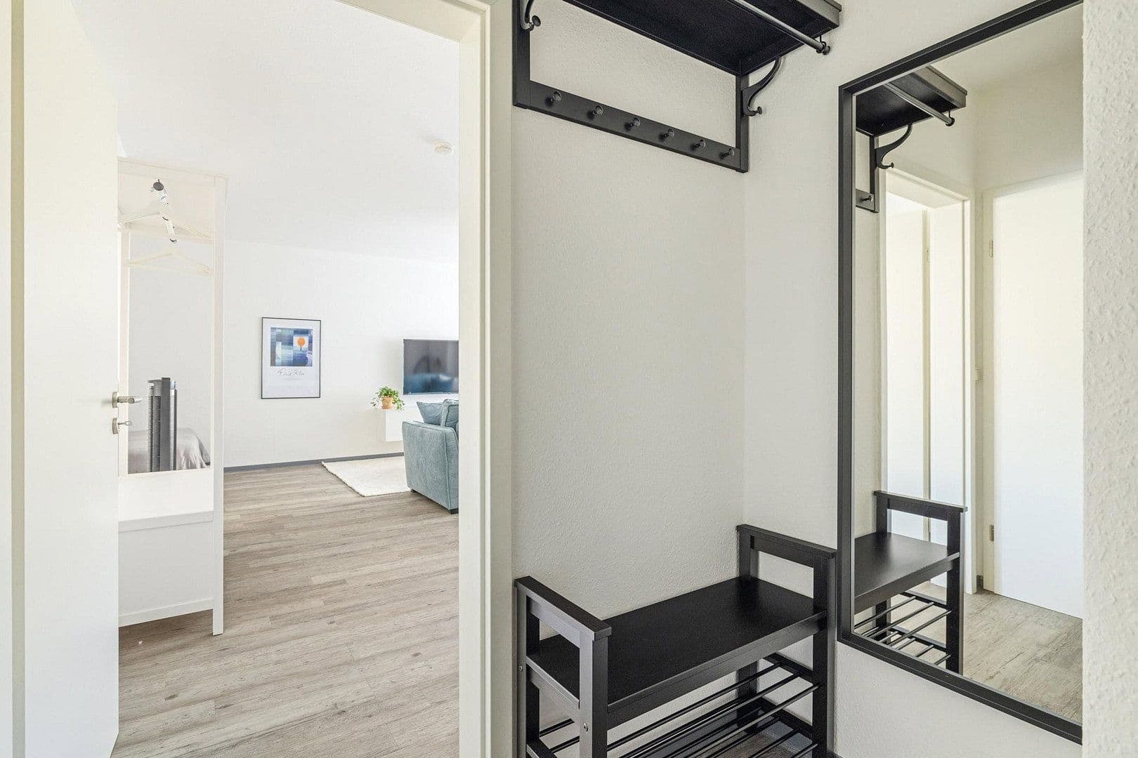 Prenájom bytu 1-izbový 54 m², Görlitzer Str. 2, Hochheim, Hesensko Prenájom bytu 1-izbový 54 m², Görlitzer Str. 2, Hochheim, Hesensko