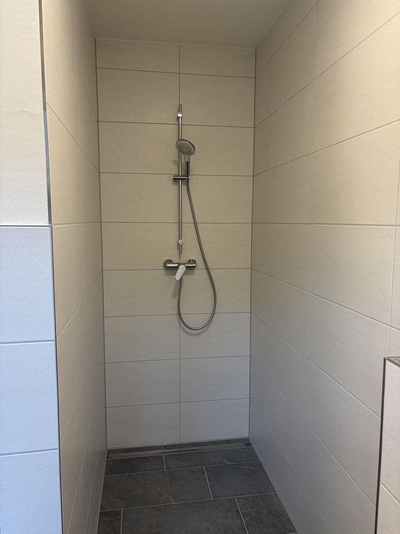Prenájom bytu 3-izbový 88 m², Hauptstr. 6, Brackel, Dolné Sasko Prenájom bytu 3-izbový 88 m², Hauptstr. 6, Brackel, Dolné Sasko