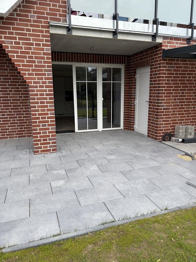Prenájom bytu 3-izbový 88 m², Hauptstr. 6, Brackel, Dolné Sasko Prenájom bytu 3-izbový 88 m², Hauptstr. 6, Brackel, Dolné Sasko