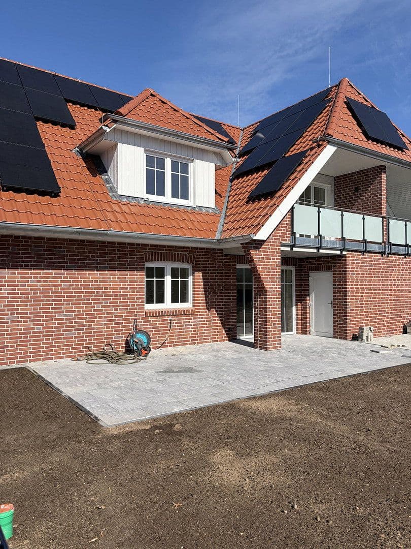 Prenájom bytu 3-izbový 88 m², Hauptstr. 6, Brackel, Dolné Sasko Prenájom bytu 3-izbový 88 m², Hauptstr. 6, Brackel, Dolné Sasko