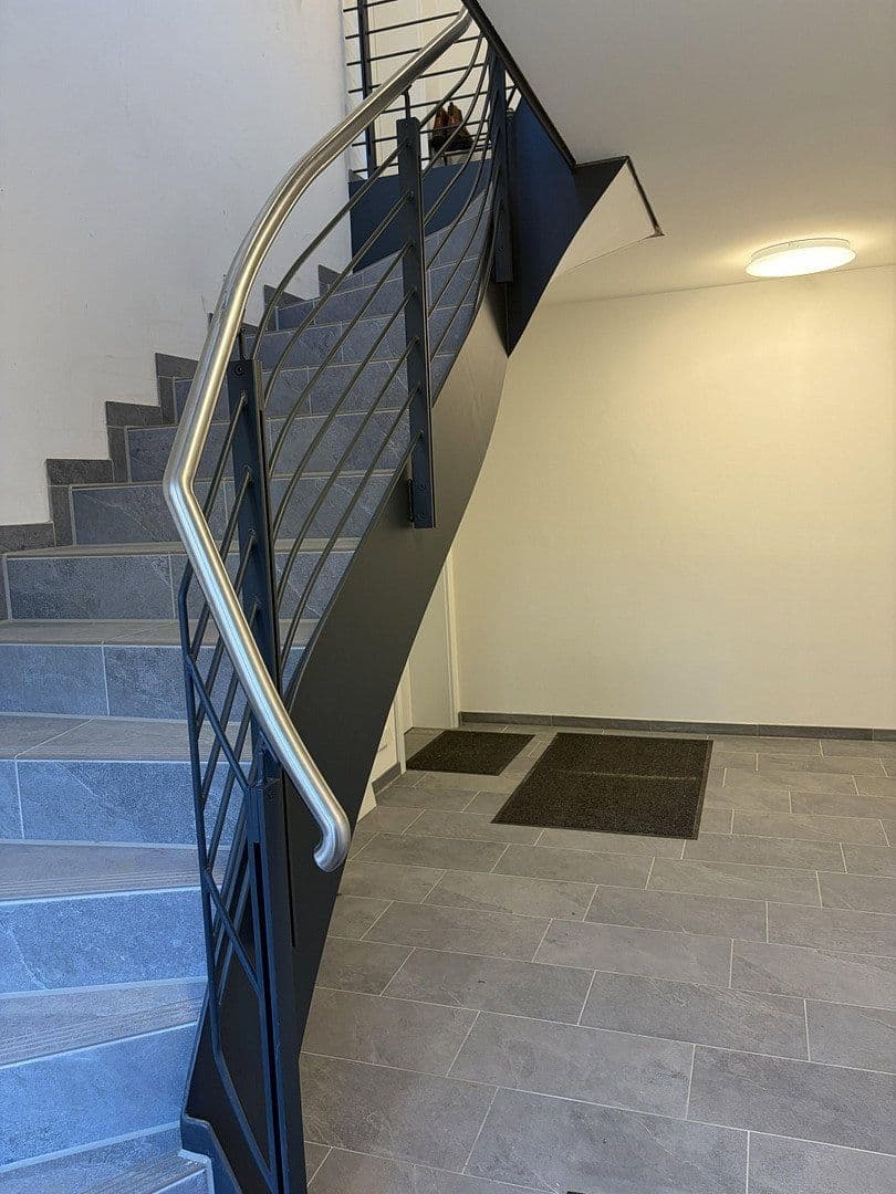Prenájom bytu 3-izbový 88 m², Hauptstr. 6, Brackel, Dolné Sasko Prenájom bytu 3-izbový 88 m², Hauptstr. 6, Brackel, Dolné Sasko