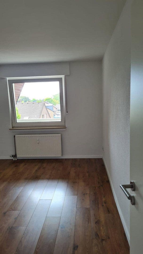 Prenájom bytu 3-izbový 82 m², Alte Grenzstraße 189, Recklinghausen, Severné Porýnie - Westfálsko Prenájom bytu 3-izbový 82 m², Alte Grenzstraße 189, Recklinghausen, Severné Porýnie - Westfálsko