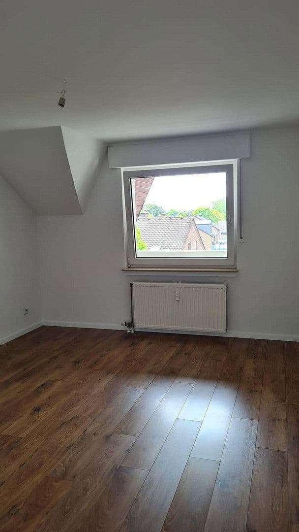 Prenájom bytu 3-izbový 82 m², Alte Grenzstraße 189, Recklinghausen, Severné Porýnie - Westfálsko Prenájom bytu 3-izbový 82 m², Alte Grenzstraße 189, Recklinghausen, Severné Porýnie - Westfálsko