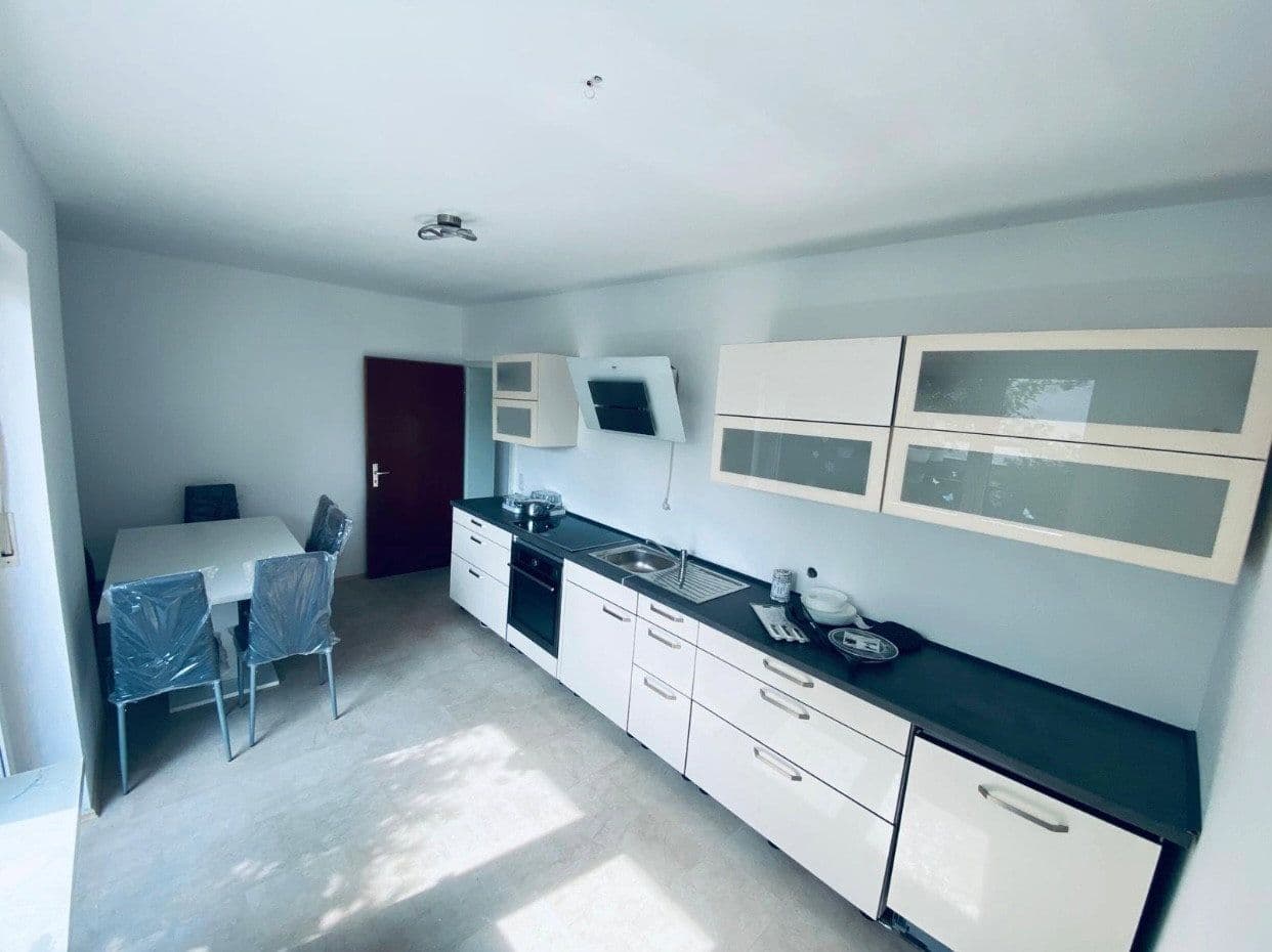 Prenájom bytu 4-izbový 108 m², Mauern, Bavorsko Prenájom bytu 4-izbový 108 m², Mauern, Bavorsko