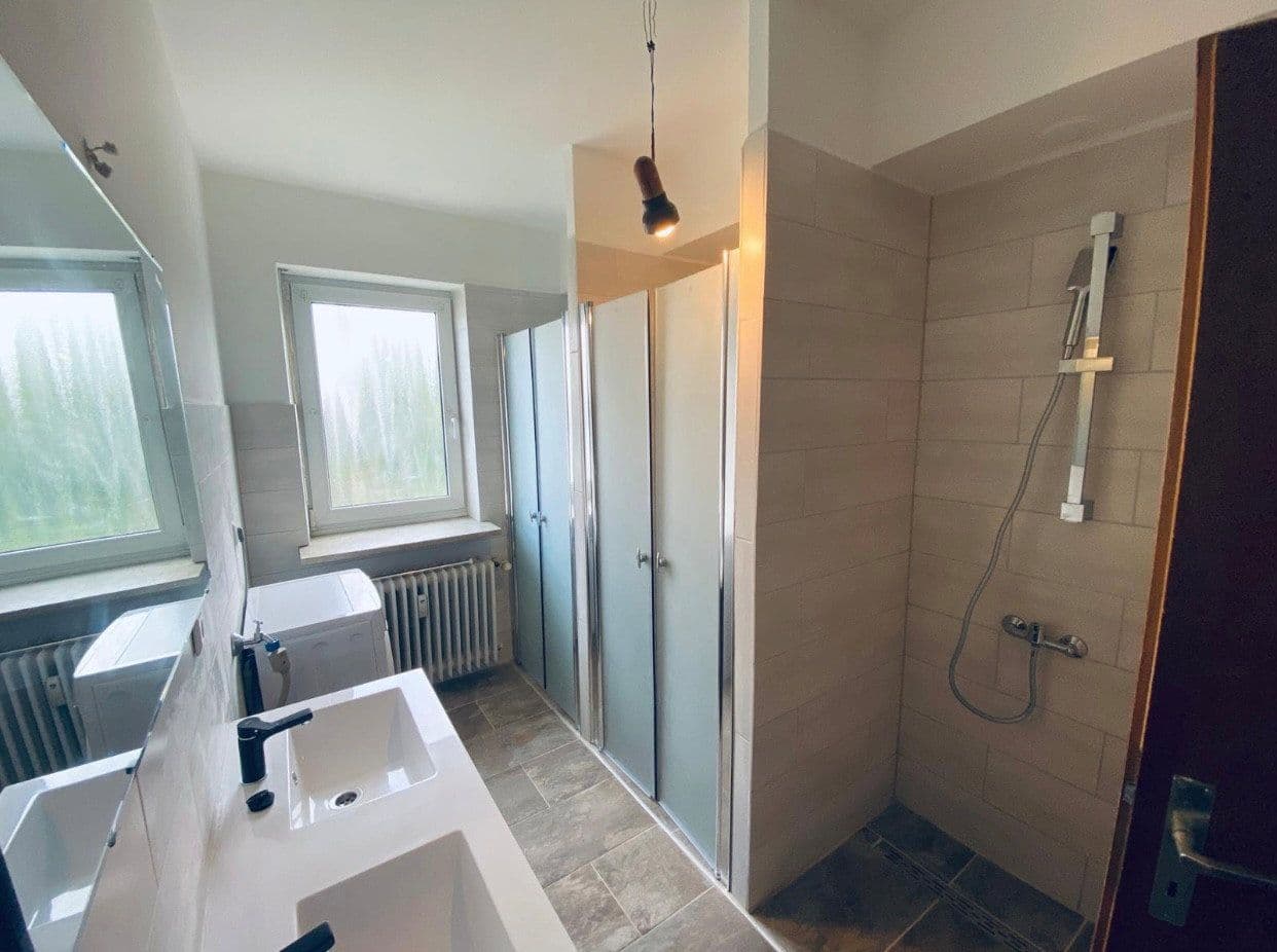 Prenájom bytu 4-izbový 108 m², Mauern, Bavorsko Prenájom bytu 4-izbový 108 m², Mauern, Bavorsko