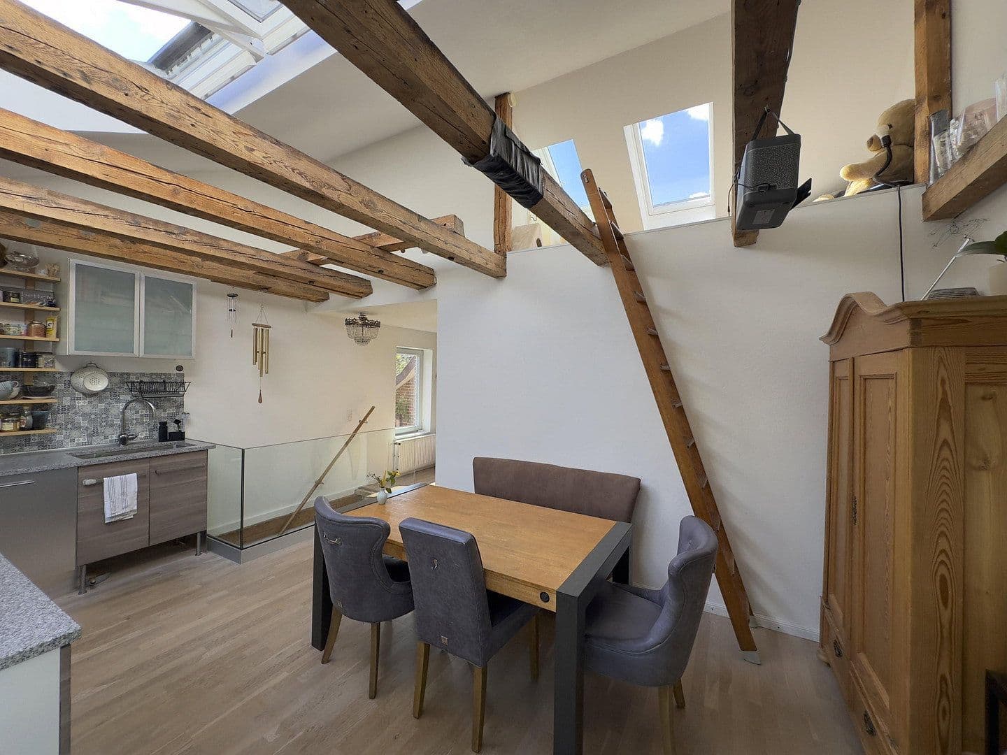 Predaj domu 93 m², pozemok 161 m², Lüneburg, Dolné Sasko Predaj domu 93 m², pozemok 161 m², Lüneburg, Dolné Sasko
