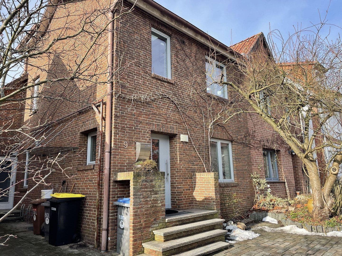 Predaj domu 93 m², pozemok 161 m², Lüneburg, Dolné Sasko Predaj domu 93 m², pozemok 161 m², Lüneburg, Dolné Sasko