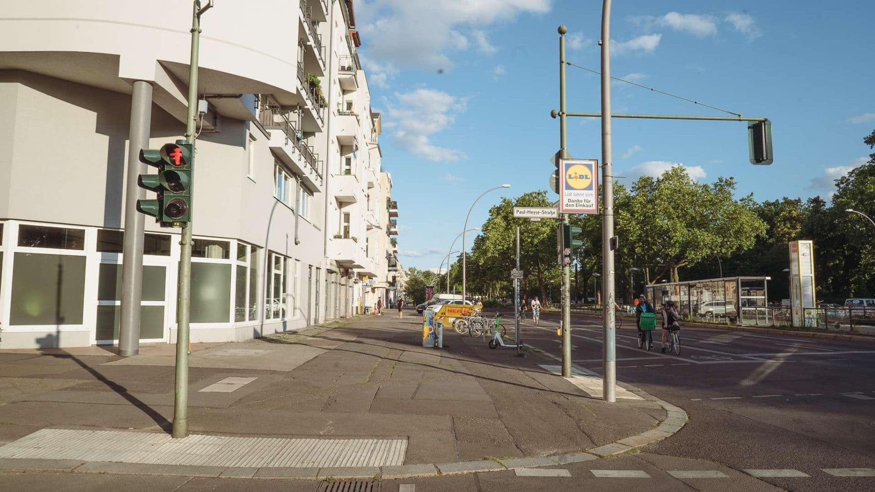Prenájom kancelárie 288 m², Danziger Str. 211, Berlin, Berlín Prenájom kancelárie 288 m², Danziger Str. 211, Berlin, Berlín