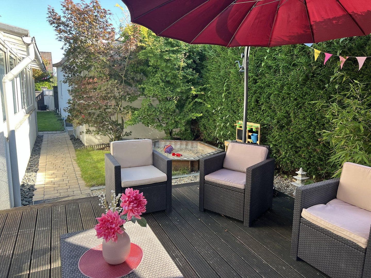 Predaj domu 164 m², pozemok 539 m², Hannover, Dolné Sasko Predaj domu 164 m², pozemok 539 m², Hannover, Dolné Sasko