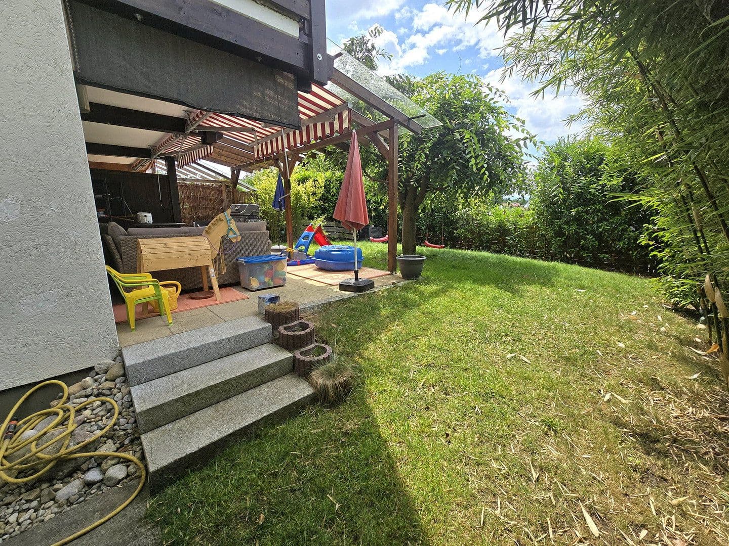 Predaj domu 146 m², pozemok 413 m², Bad Aibling, Bavorsko Predaj domu 146 m², pozemok 413 m², Bad Aibling, Bavorsko
