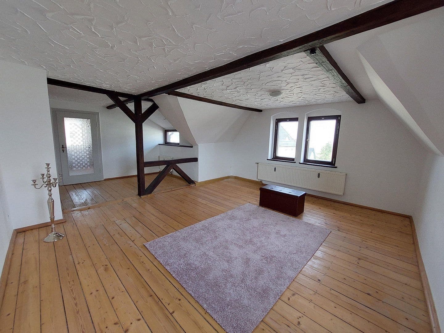Predaj domu 247 m², pozemok 710 m², Mühlau, Sasko Predaj domu 247 m², pozemok 710 m², Mühlau, Sasko