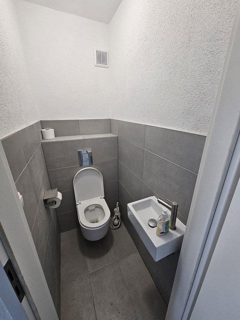 Prenájom bytu 10 m², Bad Friedrichshall, Bádensko-Wurttembersko Prenájom bytu 10 m², Bad Friedrichshall, Bádensko-Wurttembersko