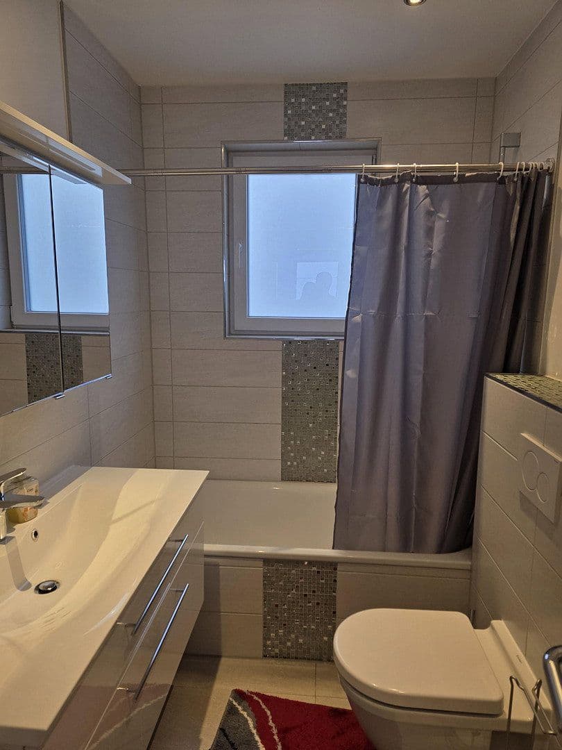 Prenájom bytu 2-izbový 60 m², Karl-Zörgiebel-Straße 00, Mainz, Porýnie-Falcko Prenájom bytu 2-izbový 60 m², Karl-Zörgiebel-Straße 00, Mainz, Porýnie-Falcko
