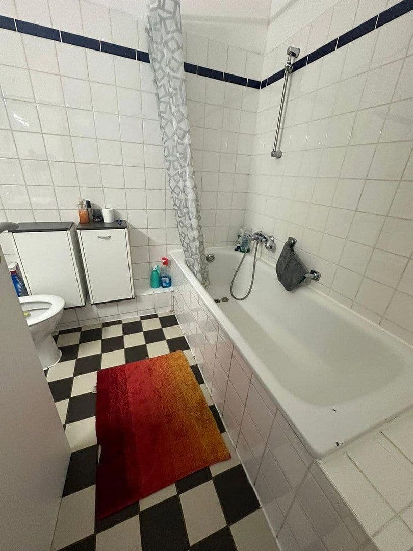 Predaj bytu 4-izbový 90 m², Martin Lutherstr 12, Plavno, Sasko Predaj bytu 4-izbový 90 m², Martin Lutherstr 12, Plavno, Sasko