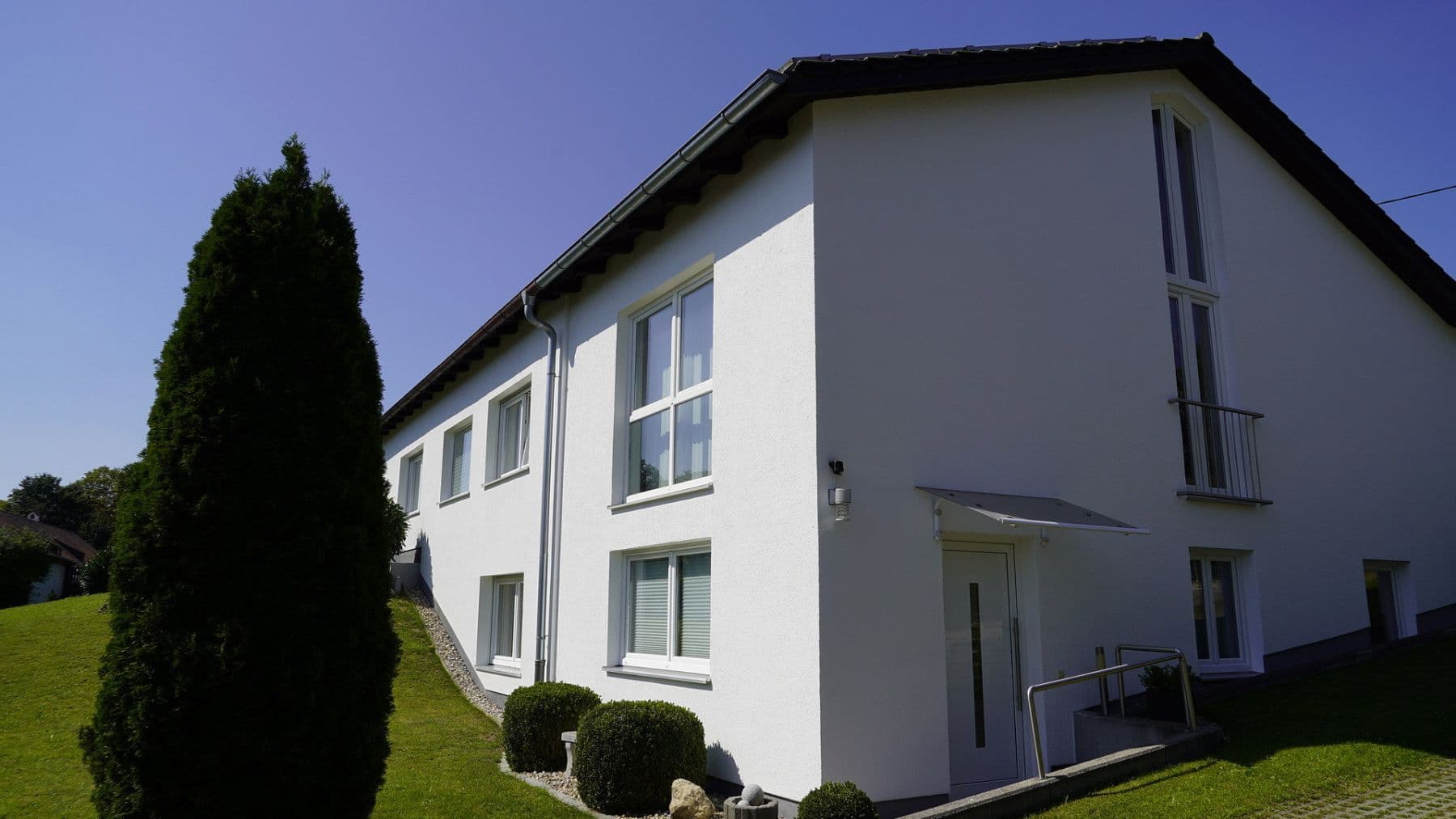 Predaj domu 237 m², pozemok 992 m², Reichertshausen - Steinkirchen, Bavorsko Predaj domu 237 m², pozemok 992 m², Reichertshausen - Steinkirchen, Bavorsko