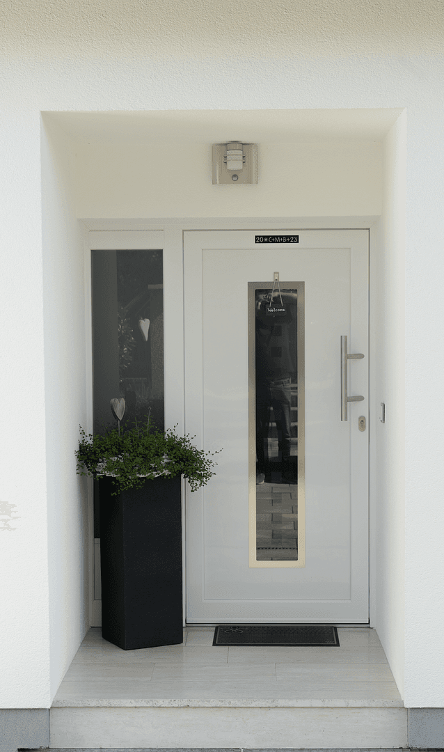 Predaj domu 237 m², pozemok 992 m², Reichertshausen - Steinkirchen, Bavorsko Predaj domu 237 m², pozemok 992 m², Reichertshausen - Steinkirchen, Bavorsko