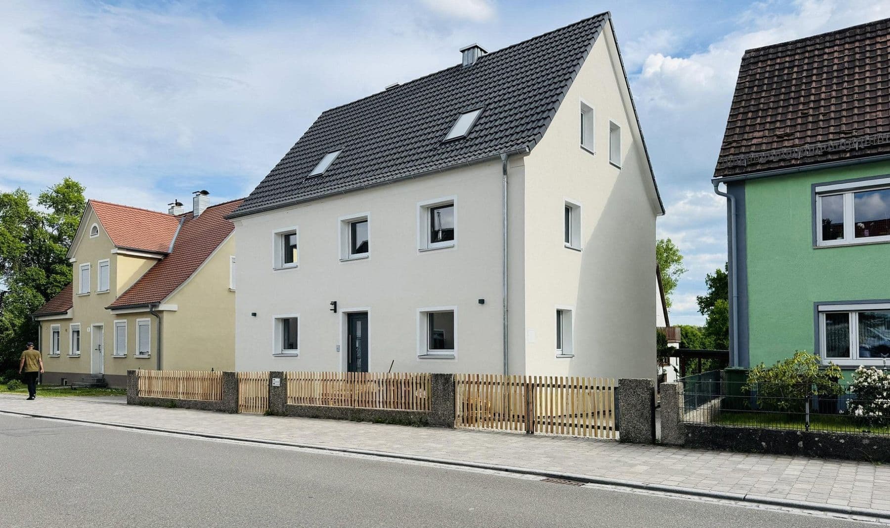 Predaj domu 180 m², pozemok 357 m², Bechhofen, Bavorsko Predaj domu 180 m², pozemok 357 m², Bechhofen, Bavorsko