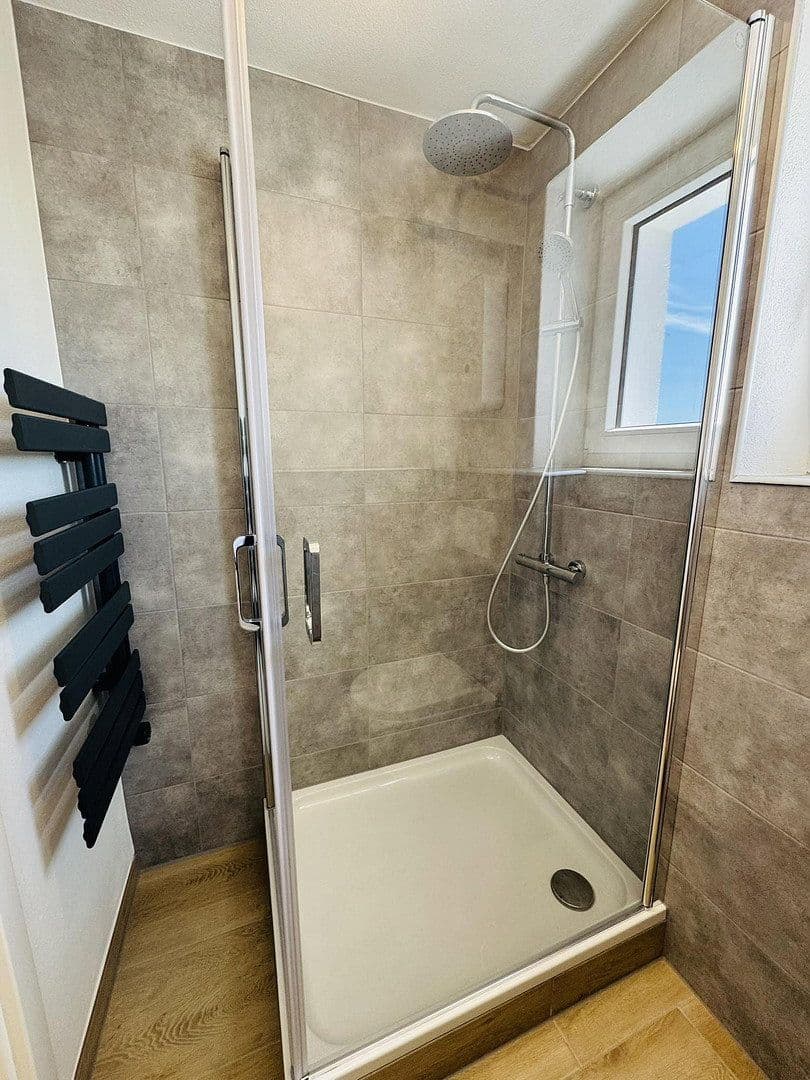 Predaj domu 180 m², pozemok 357 m², Bechhofen, Bavorsko Predaj domu 180 m², pozemok 357 m², Bechhofen, Bavorsko