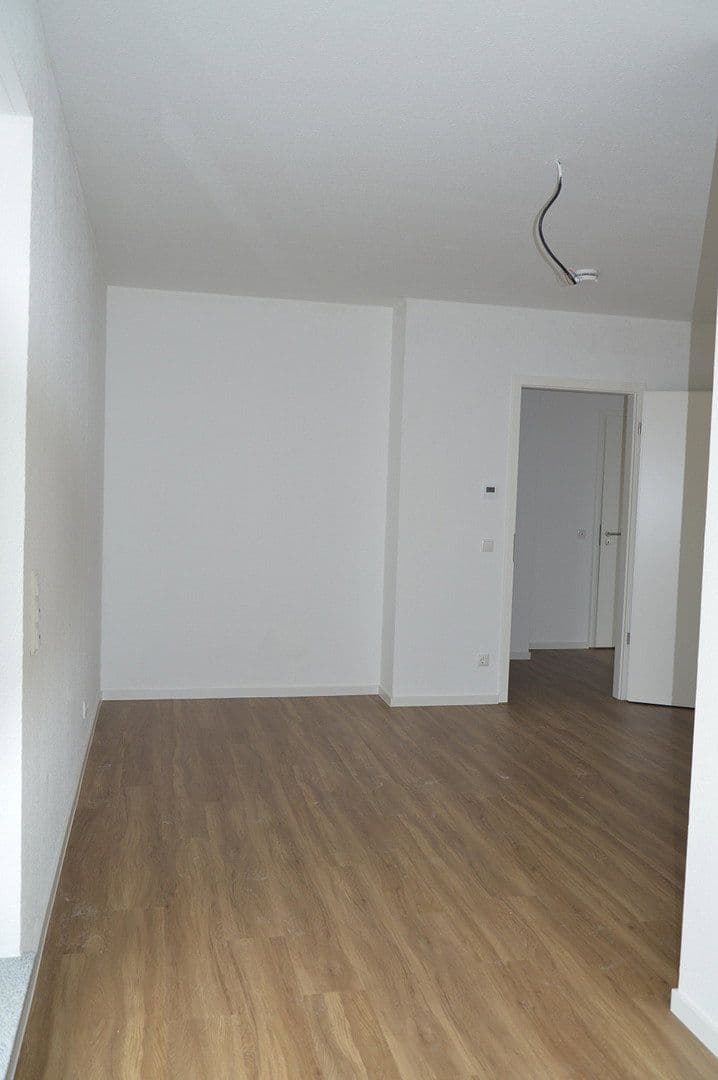 Prenájom bytu 3-izbový 97 m², Anny-Schlemm-Str. 7, Neu-Isenburg, Hesensko Prenájom bytu 3-izbový 97 m², Anny-Schlemm-Str. 7, Neu-Isenburg, Hesensko