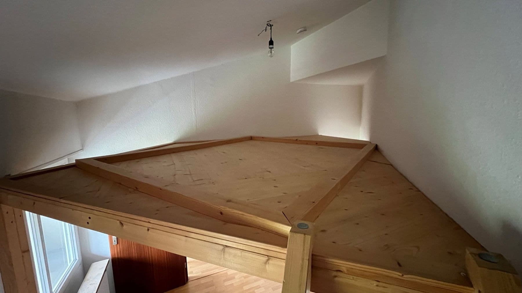 Prenájom bytu 2-izbový 48 m², Karlsruhe-Waldstadt, Bádensko-Wurttembersko Prenájom bytu 2-izbový 48 m², Karlsruhe-Waldstadt, Bádensko-Wurttembersko