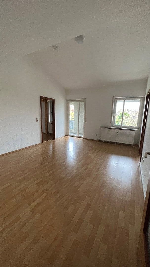 Prenájom bytu 2-izbový 48 m², Karlsruhe-Waldstadt, Bádensko-Wurttembersko Prenájom bytu 2-izbový 48 m², Karlsruhe-Waldstadt, Bádensko-Wurttembersko