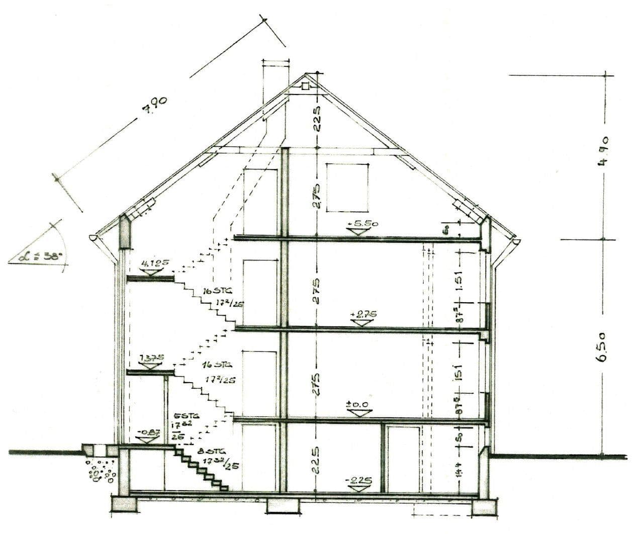 Predaj domu 267 m², pozemok 1.075 m², Wennigsen (Deister), Dolné Sasko Predaj domu 267 m², pozemok 1.075 m², Wennigsen (Deister), Dolné Sasko
