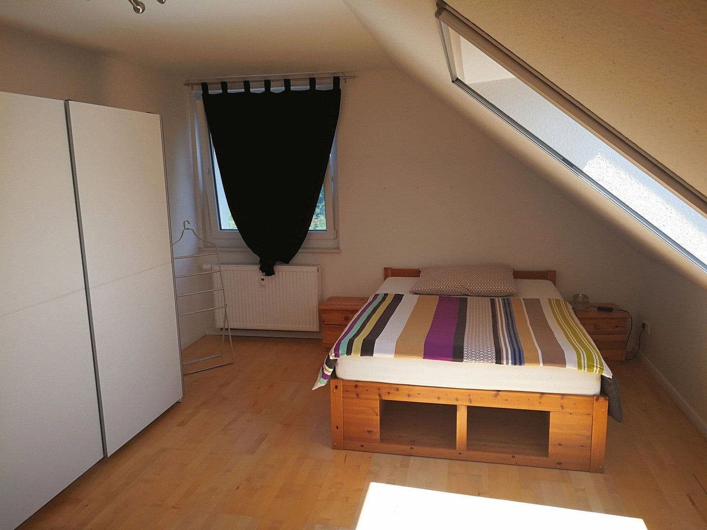 Predaj domu 267 m², pozemok 1.075 m², Wennigsen (Deister), Dolné Sasko Predaj domu 267 m², pozemok 1.075 m², Wennigsen (Deister), Dolné Sasko