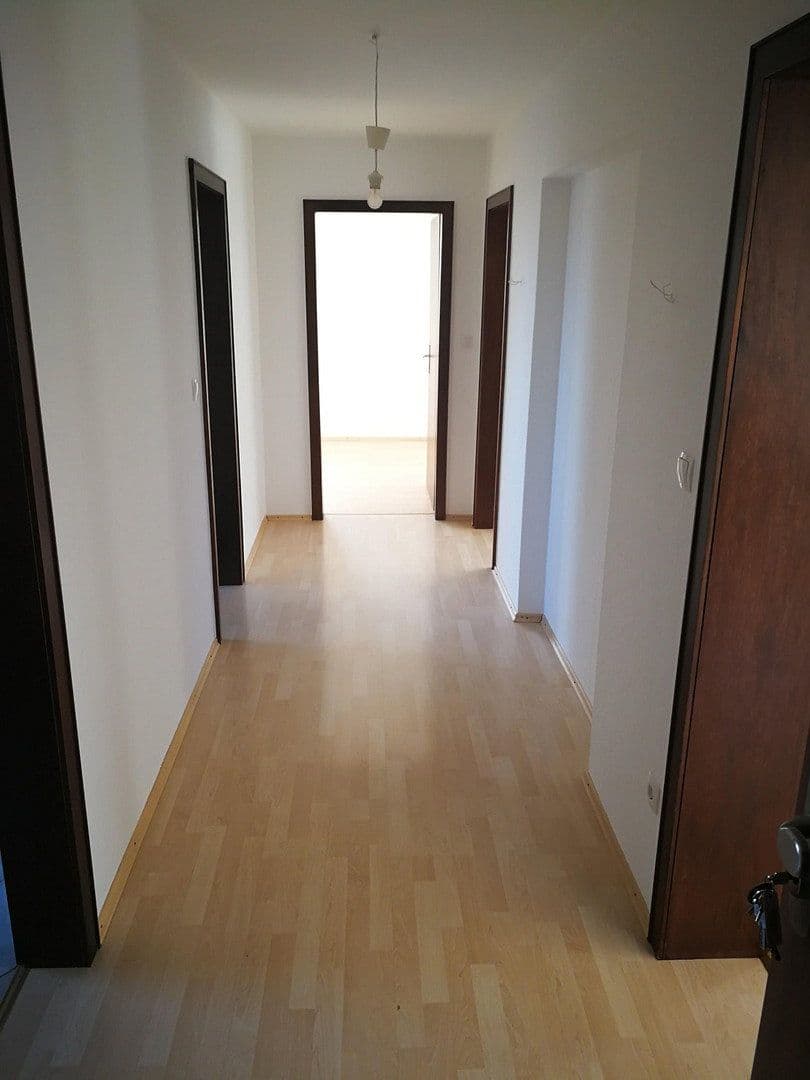 Predaj domu 267 m², pozemok 1.075 m², Wennigsen (Deister), Dolné Sasko Predaj domu 267 m², pozemok 1.075 m², Wennigsen (Deister), Dolné Sasko