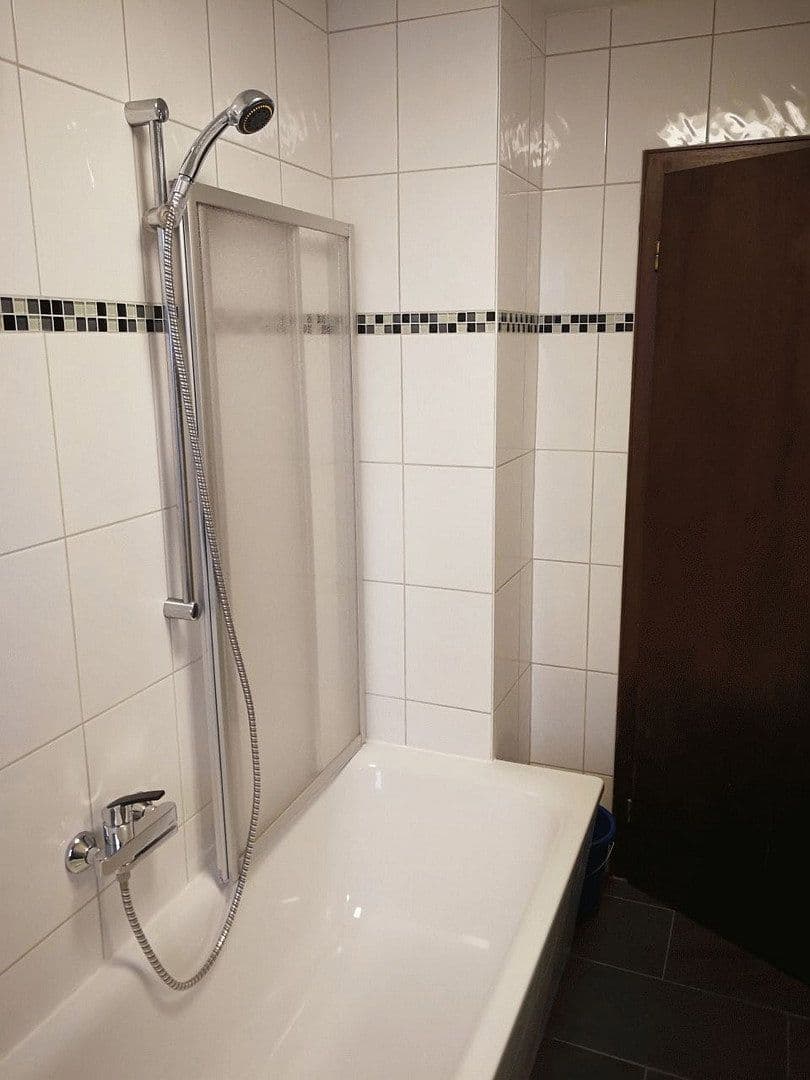 Predaj domu 267 m², pozemok 1.075 m², Wennigsen (Deister), Dolné Sasko Predaj domu 267 m², pozemok 1.075 m², Wennigsen (Deister), Dolné Sasko