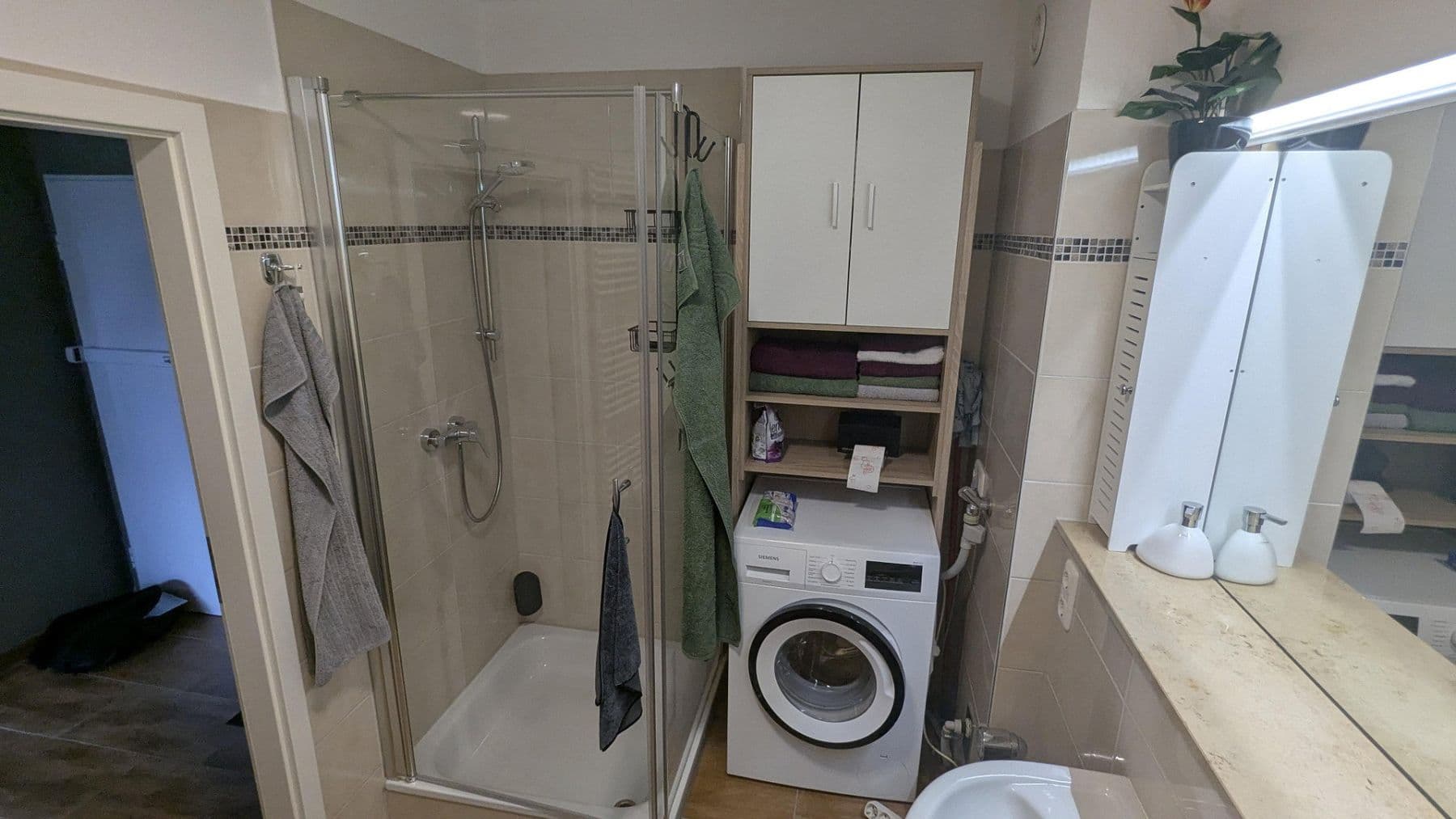 Prenájom bytu 2-izbový 60 m², Hamburg, Hamburg Prenájom bytu 2-izbový 60 m², Hamburg, Hamburg