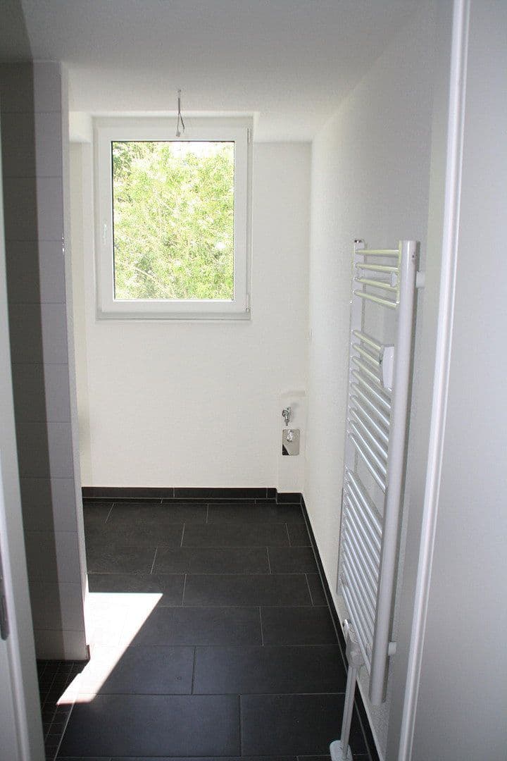 Prenájom bytu 3-izbový 70 m², Albert-Einstein-Str. 7a, Rostock, Meklenbursko-Predpomoransko Prenájom bytu 3-izbový 70 m², Albert-Einstein-Str. 7a, Rostock, Meklenbursko-Predpomoransko