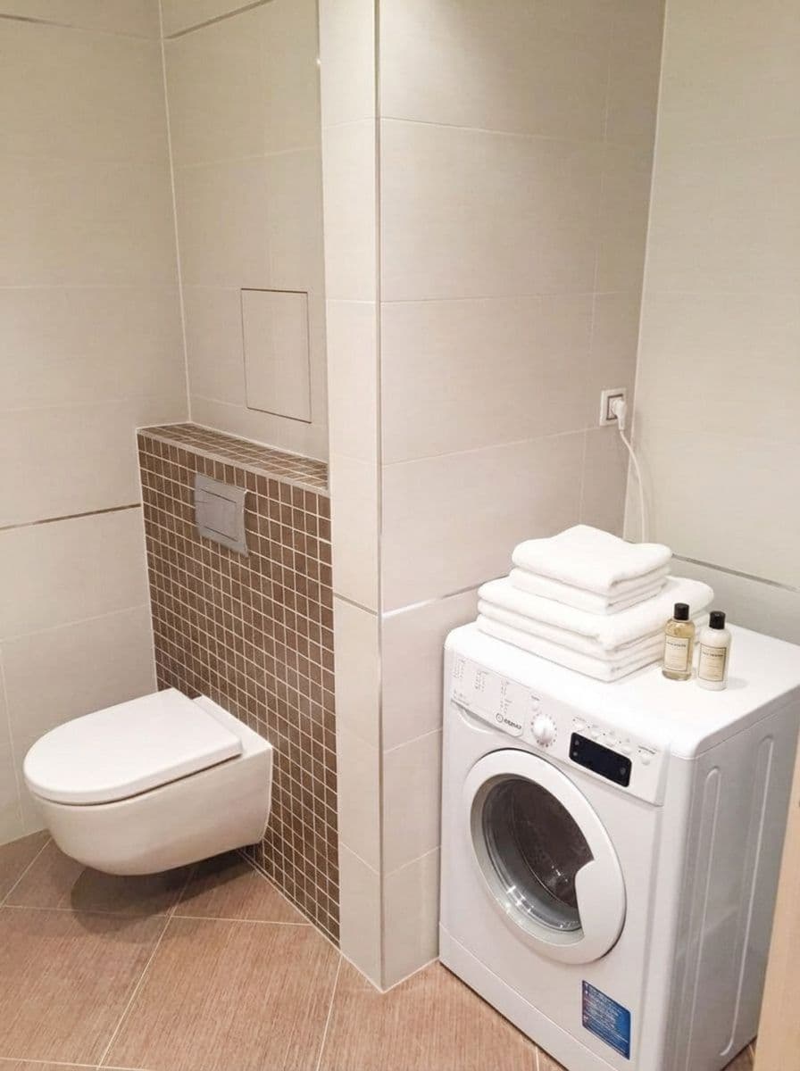 Prenájom bytu 35 m², Olšanská e, Praha, Praha Prenájom bytu 35 m², Olšanská e, Praha, Praha