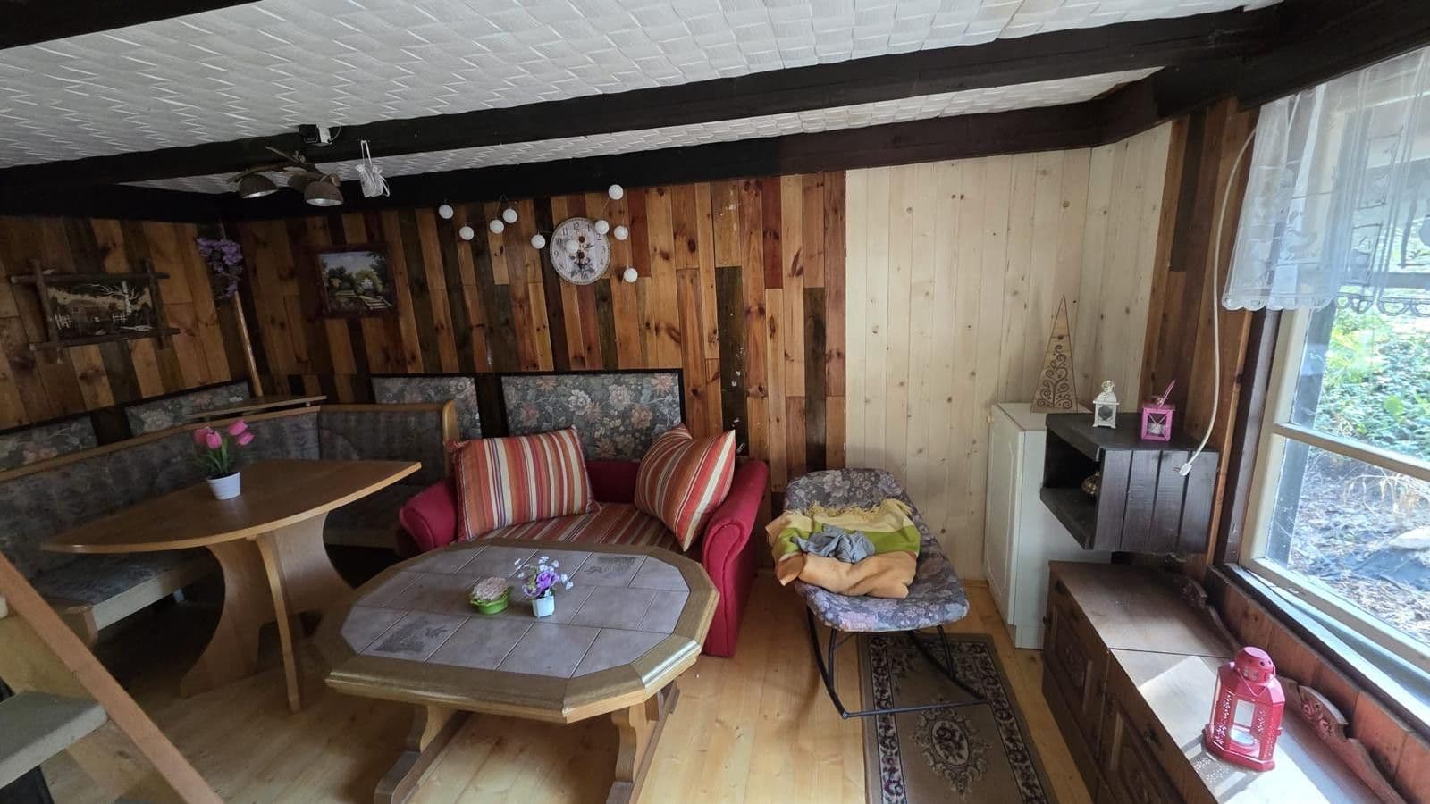 Predaj rekreačného objektu 35 m², pozemok 362 m², Bujanov, Jihočeský kraj Predaj rekreačného objektu 35 m², pozemok 362 m², Bujanov, Jihočeský kraj