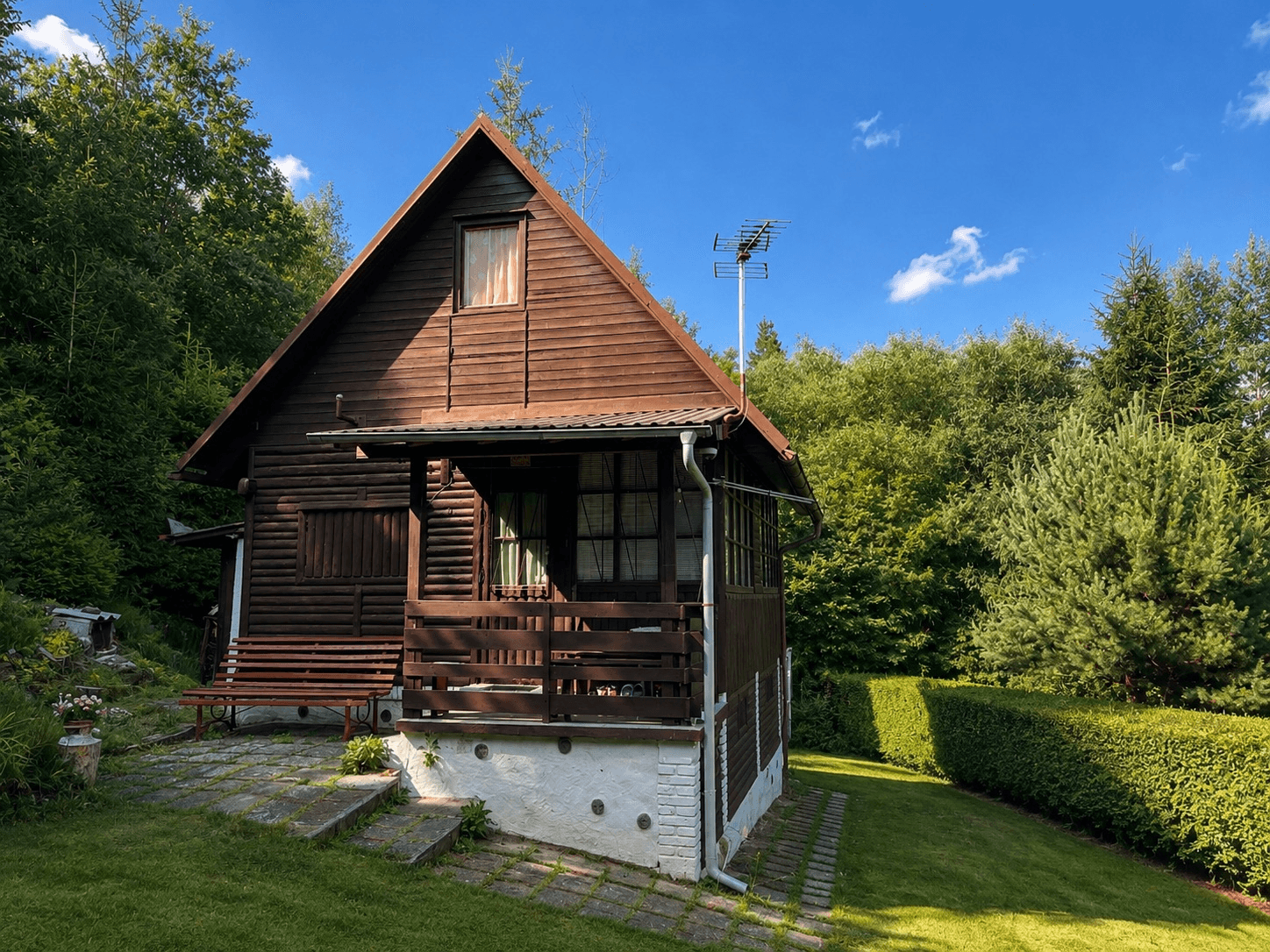 Predaj rekreačného objektu 42 m², pozemok 1.157 m², Čížová, Jihočeský kraj Predaj rekreačného objektu 42 m², pozemok 1.157 m², Čížová, Jihočeský kraj