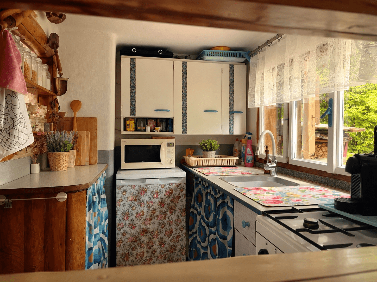 Predaj rekreačného objektu 42 m², pozemok 1.157 m², Čížová, Jihočeský kraj Predaj rekreačného objektu 42 m², pozemok 1.157 m², Čížová, Jihočeský kraj