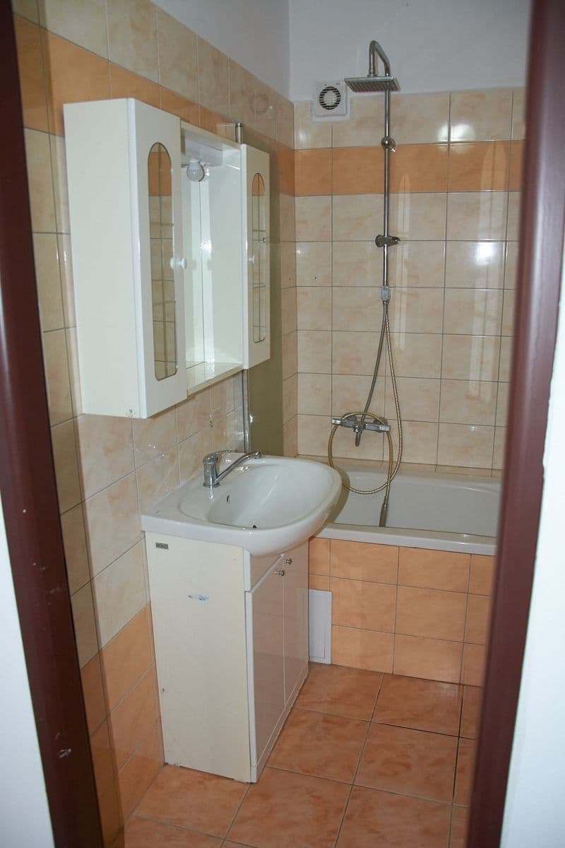Predaj domu 270 m², pozemok 540 m², Křtiny, Jihomoravský kraj Predaj domu 270 m², pozemok 540 m², Křtiny, Jihomoravský kraj