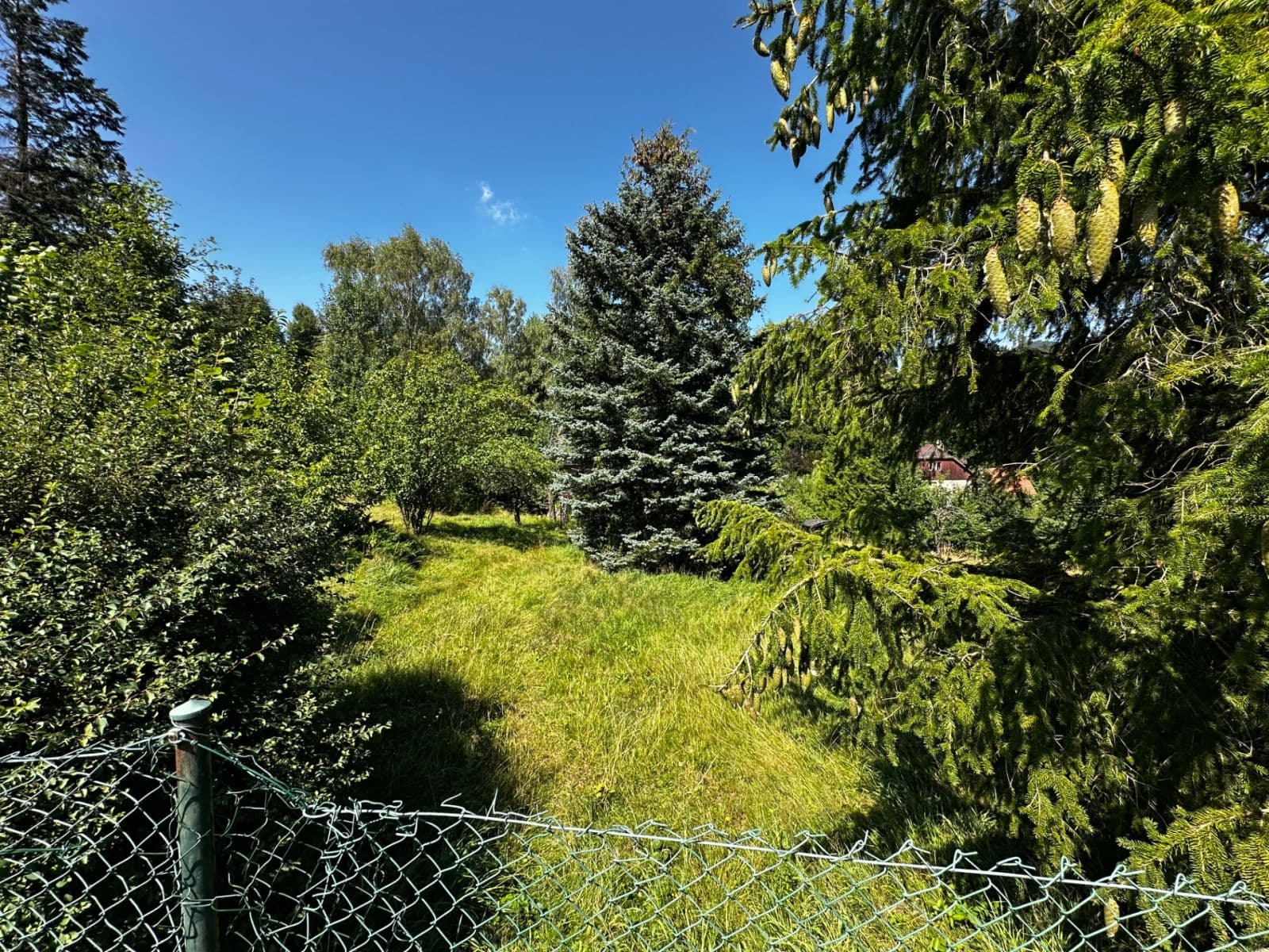 Prenájom rekreačného objektu 40 m², pozemok 2.144 m², Čeladná, Moravskoslezský kraj Prenájom rekreačného objektu 40 m², pozemok 2.144 m², Čeladná, Moravskoslezský kraj