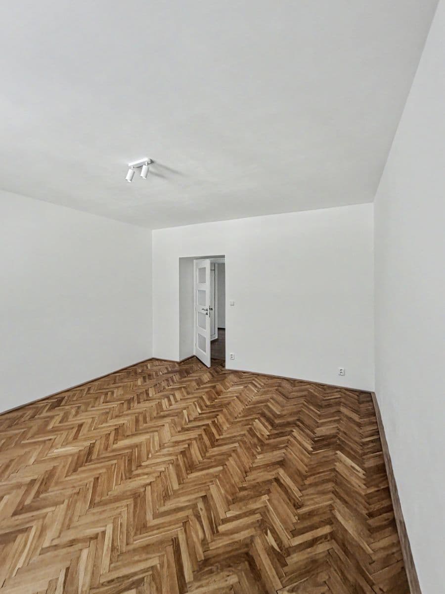 Predaj bytu 3-izbový 86 m², Čápkova, Brno, Jihomoravský kraj Predaj bytu 3-izbový 86 m², Čápkova, Brno, Jihomoravský kraj